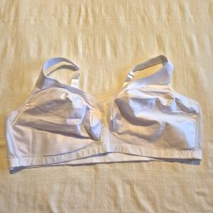 Glamorise women's white size 52DD front closure bra, NWOT